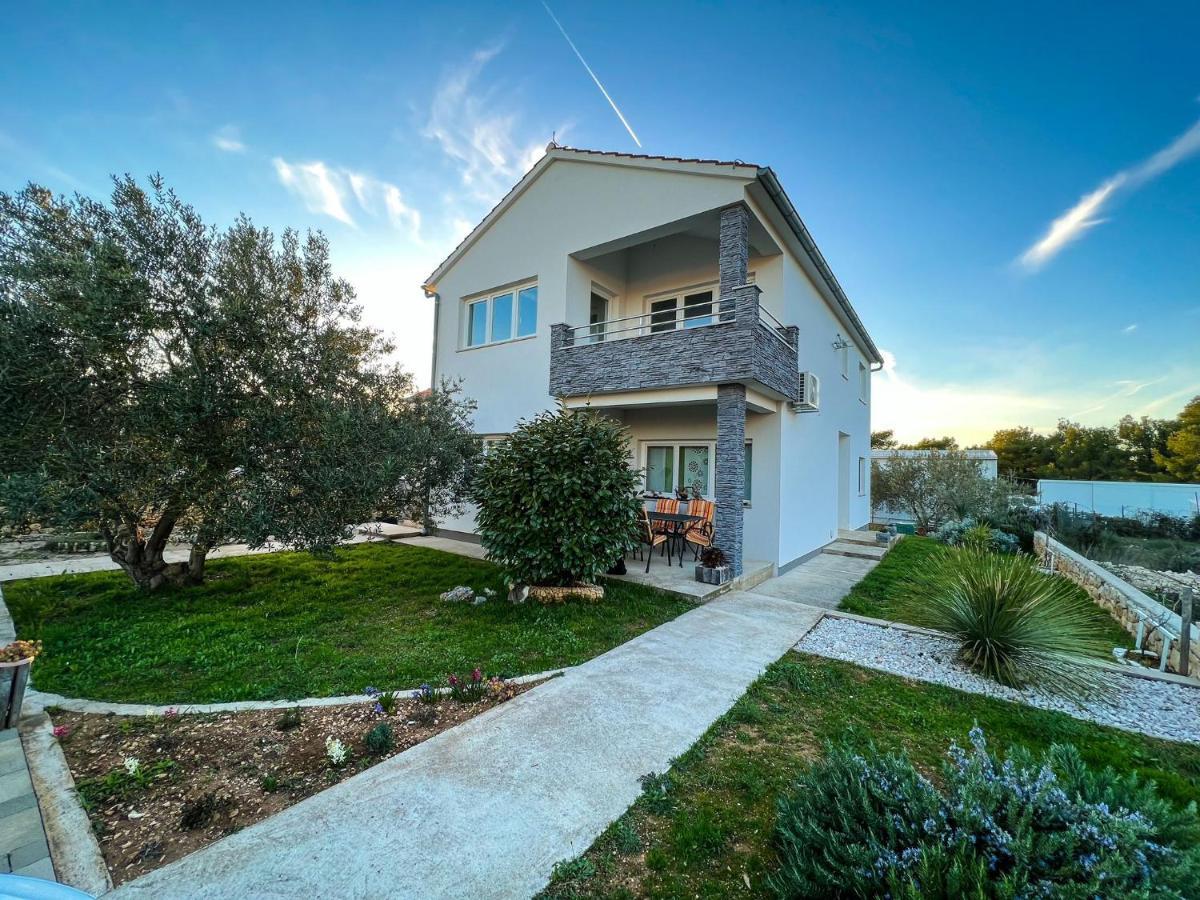 Mamio Apartment Sibenik Ngoại thất bức ảnh