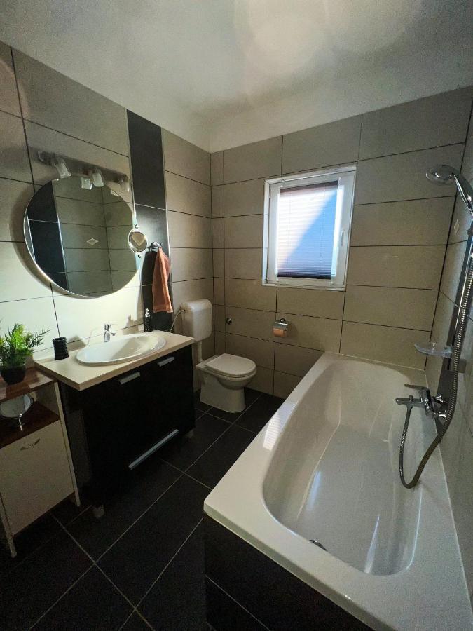 Mamio Apartment Sibenik Ngoại thất bức ảnh